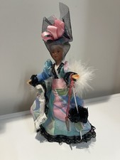 Poupée Folklorique ancienne : Parisienne.