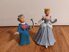 figurines disney cendrillon et marraine la fée