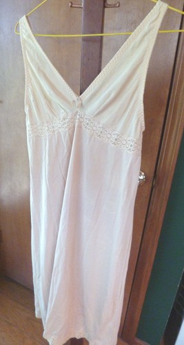 Womens vassarette beige full - vassarette,