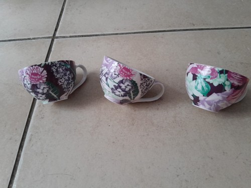 Lot tasses a - lot, de