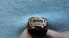 Outil ancien relieur reliure fleuron initiales bronze fer à dorer dorure
