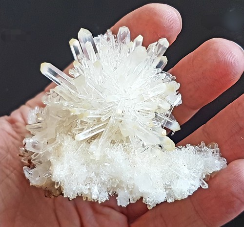 74g rare quartz - rare, mango