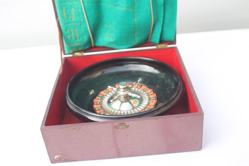 Ancienne roulette jlr paris - ,