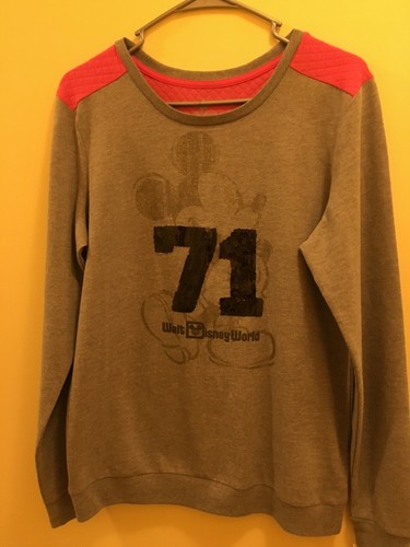 Disney world sweatshirt - world,