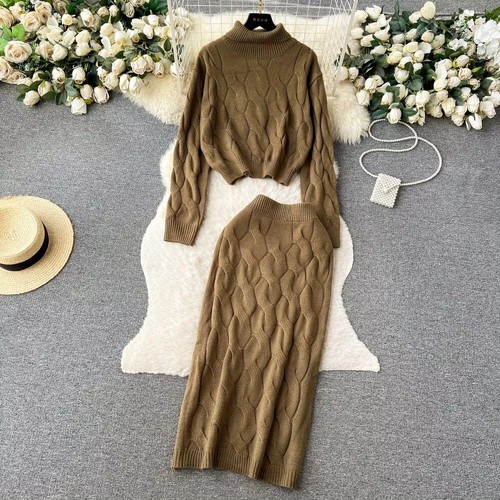Ensemble complet tailleur - tailleur, pull