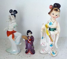 3 Statuettes Figurines en porcelaine 2 du Japon... Asie vintage - A15