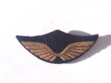 017907 insigne de casquette