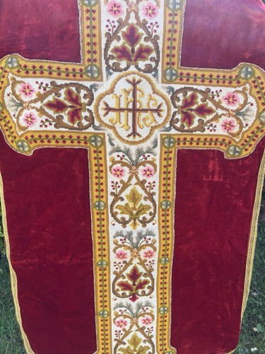 Chasuble chape vêtement - chape, &