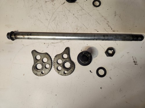 Axe roue arrière yamaha - de,