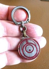 Ancien porte clé Augis Pompes