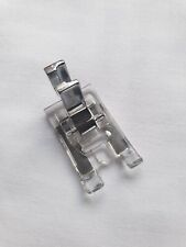 BASSE TIGE EN SATIN STITCH