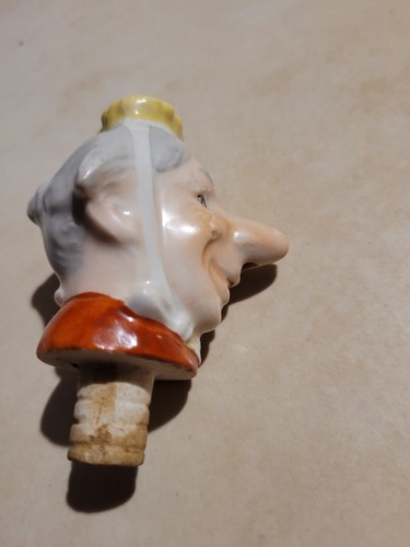 Ancien bouchon doseur - , en