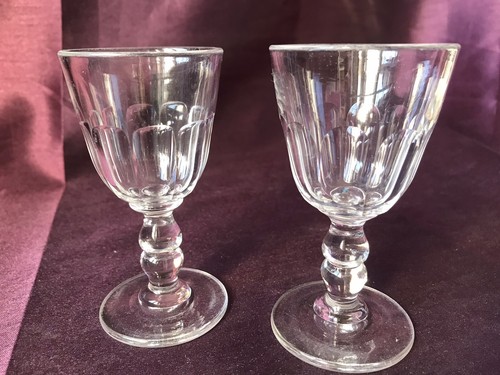 Anciens petits verres en - 2,