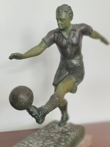 Footballeur sculpture statue - ,