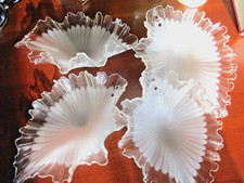 LOT 4  VERRERIES DE MURANO FEUILLES EN VERRE  POUR APPLIQUES LUSTRE CREATION 