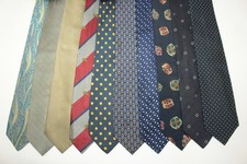LOT De 10 Cravates En Soie