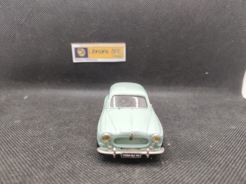 Renault fregate - ▄▀▄,