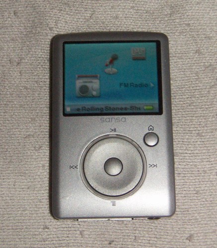 Sandisk sansa fuze - sandisk,