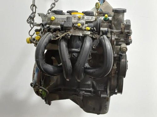 Moteur toyota yaris - toyota,