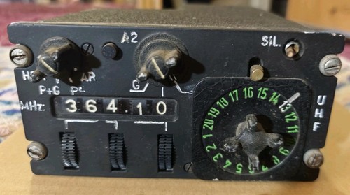 Boîtier commande radio avion - boîtier,