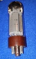  EL34 Mullard made in Britain  NOS
