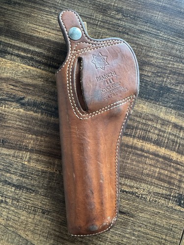 Bianchi 111 leather holster - leather,