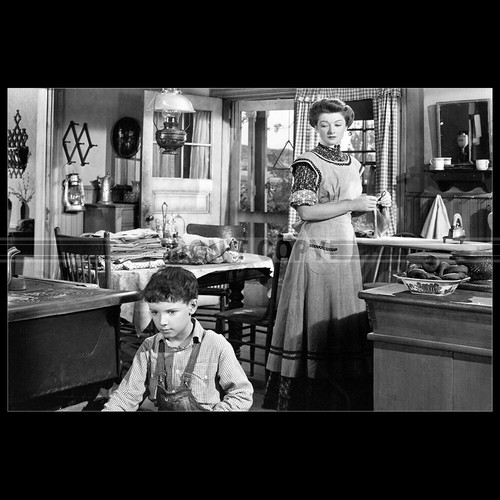 Photo 014093 myrna loy - myrna, &