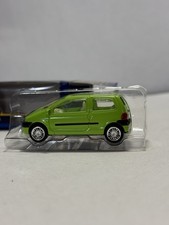ANCIENNE VOITURE DE COLLECTION