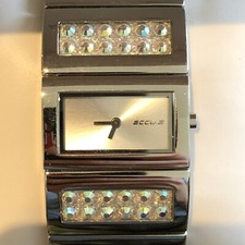 Montre Accurist accu.2 Bling Tokyo Design - dans sa boîte d'origine. Superbe montre habillée