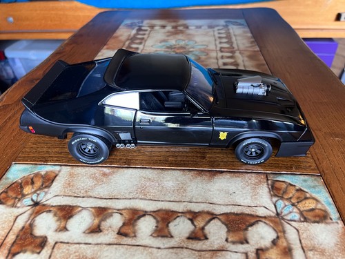 Mad max ford - mad, falcon