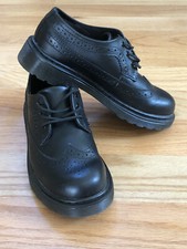 dr martens 3989 brogue 