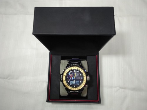 Montre radio solaire - , robuste