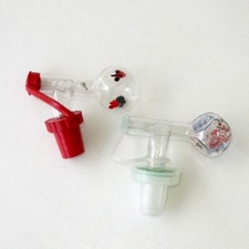 Lot de doseurs, dosettes