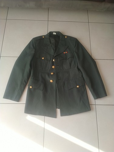 Veste militaire uniforme