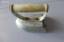 Ancien fer à repasser miniature électrique jouet voyage /F10