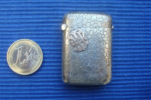 Rare pyrogène ancien - rare,