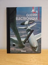 Livre AVIONS DE COMBAT - LA GUERRE ÉLECTRONIQUE - Éditions Atlas