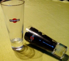 6 VERRES A MARTINI MODEL HAUT NEUFS !!!