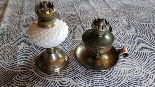 Petites lampes vintage à - 2,
