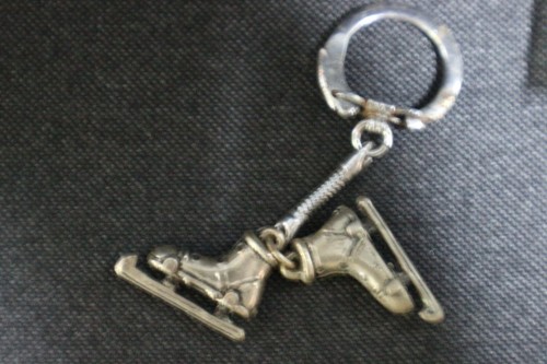 Ancien porte cle publicitaire - ancien,