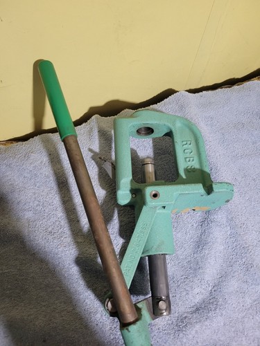 Rcbs rock chucker reloading - rcbs,