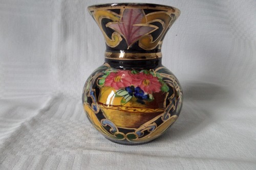 Petit vase bequet à - petit,