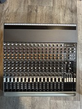 Mackie 1604 VLZ3 16 Channel 4