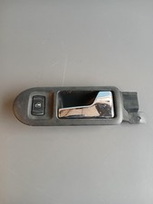 Volkswagen Golf 4 / Poignée