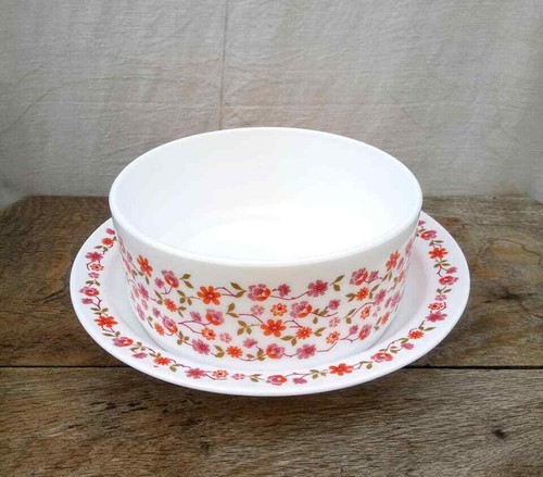 Saladier plat de - un,