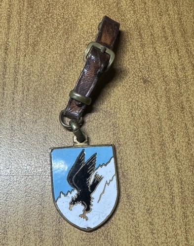 Broche pins badge - broche, exercices