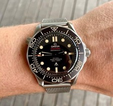 Chronomètre maître coaxial Omega Seamaster Diver 300M 42 mm édition 007