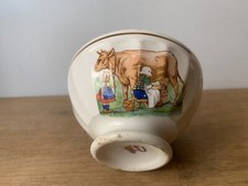petit bol, vintage, fermière et sa vache, la traite, petite fille