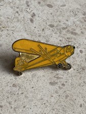 Pin’s Avion De Tourisme •