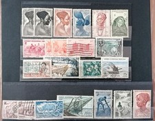 Lot De 22 Timbres. Afrique Equatoriale Française. Bel État. 